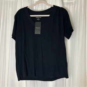 Fabletics Classic Black Short Sleeve Tee